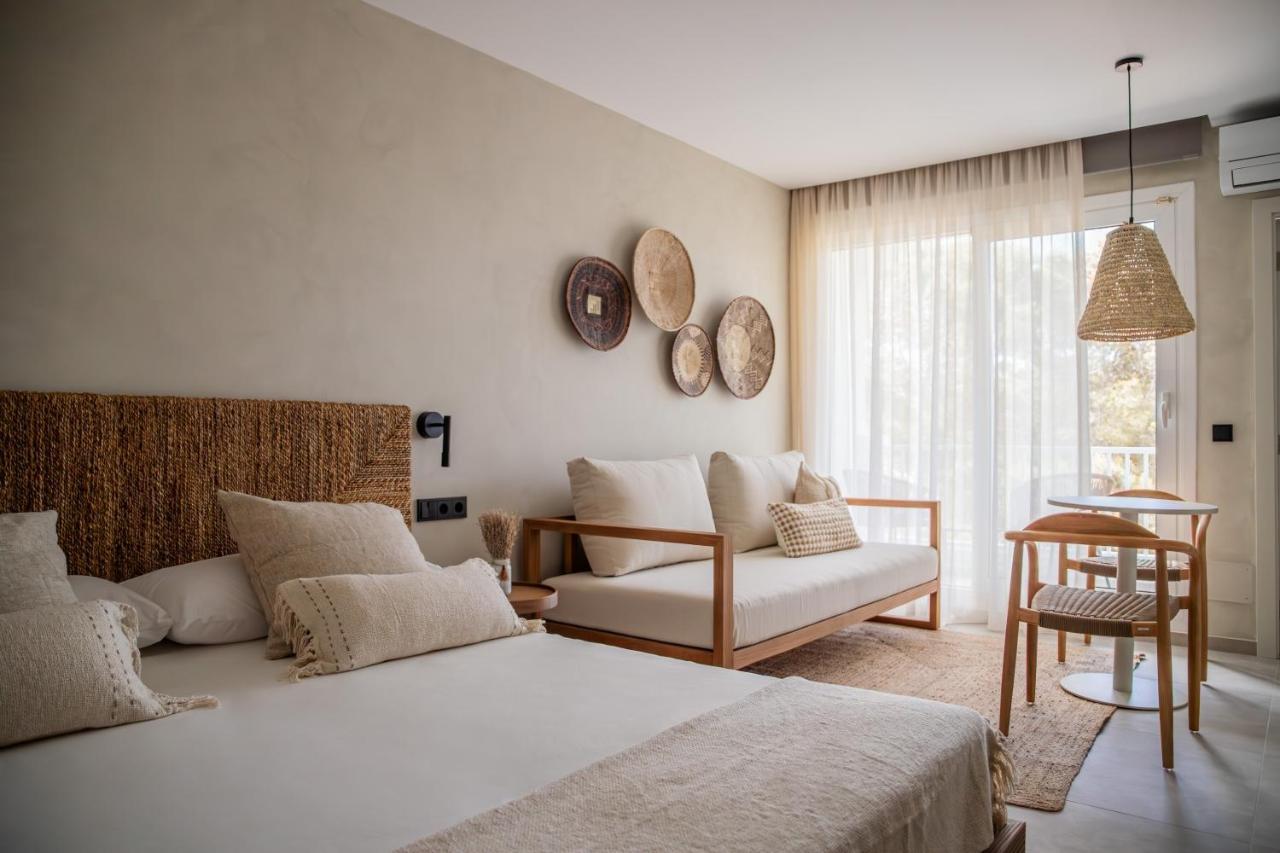 Apartamentos Top Secret Prestige Es Pujols - Formentera Vacaciones Exterior photo